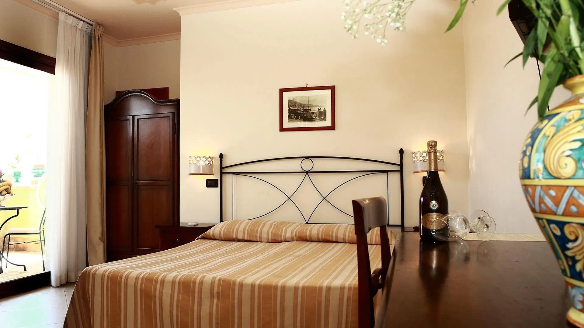 Villa Cristina Giardini Naxos Italy