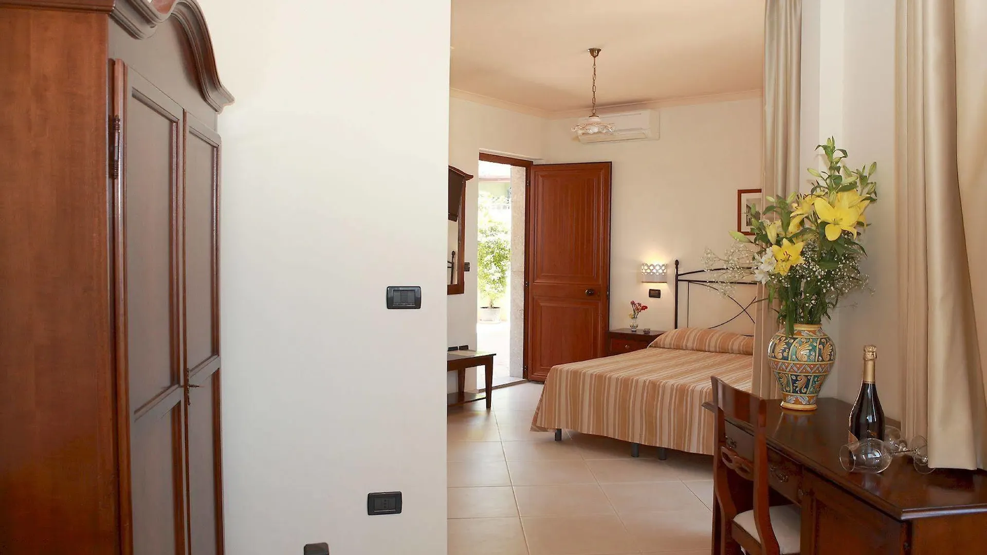 Bed & Breakfast Villa Cristina Giardini Naxos